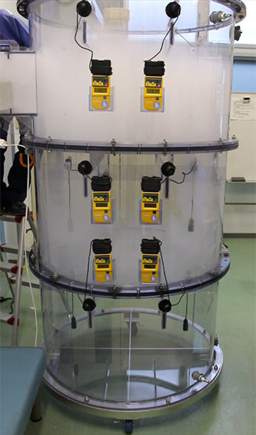 Equipment-for-experiencing-oxygen-deficiency_2.jpg
